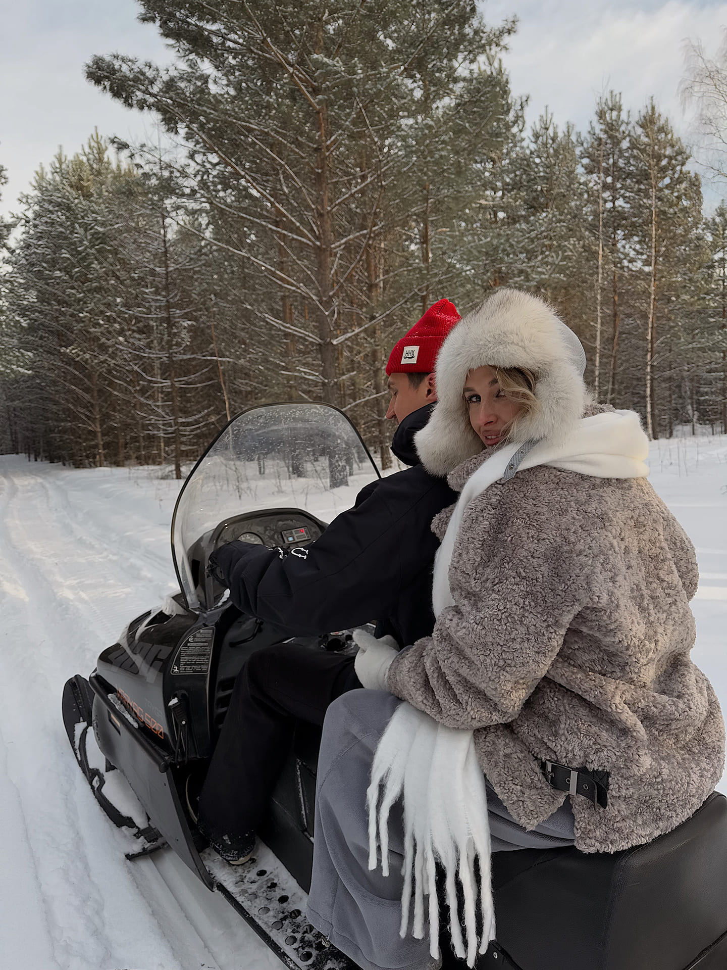 покататься на снегоходе 1